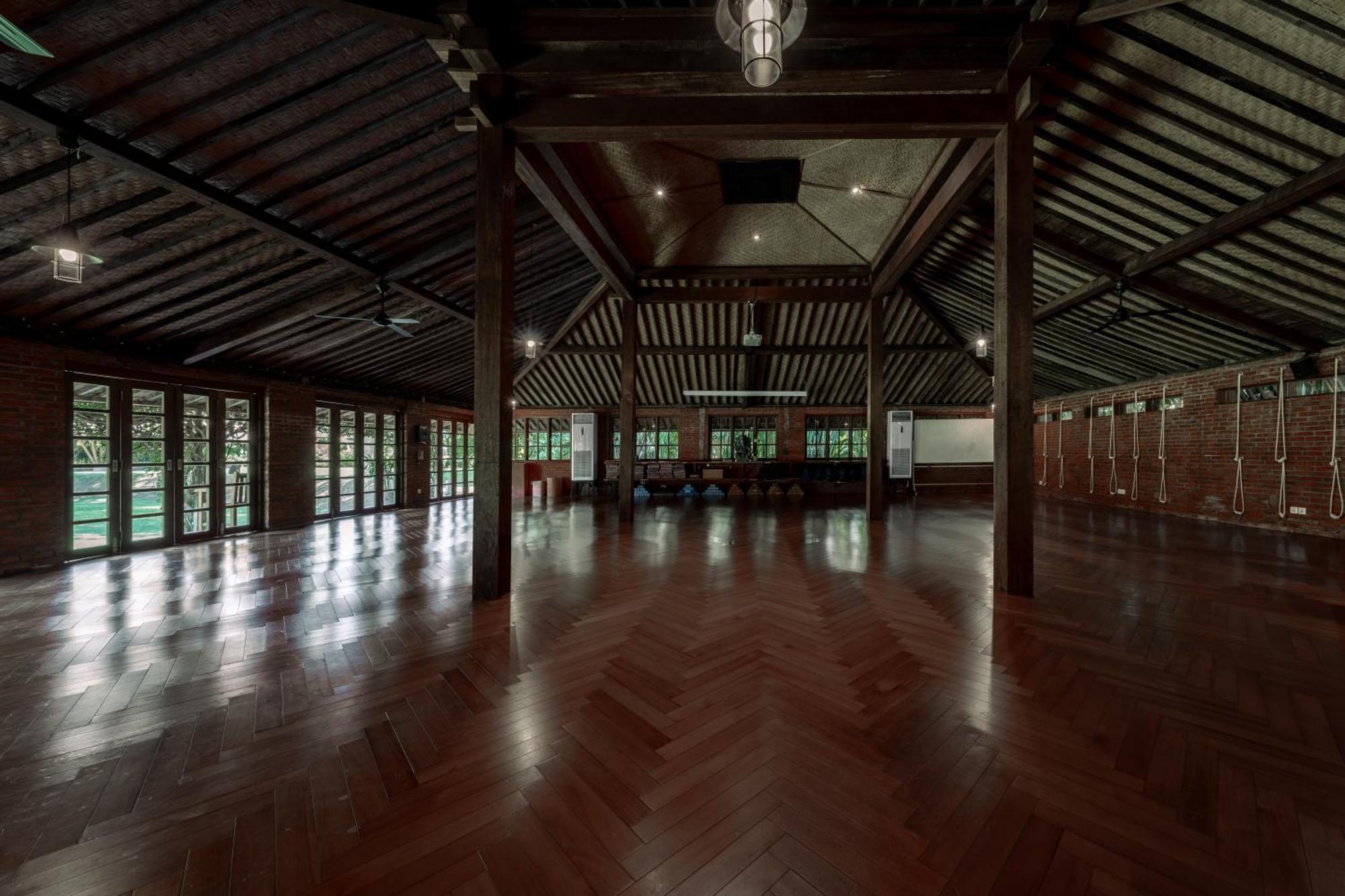 Hotel Komune And Beach Club Bali Keramas Exterior foto