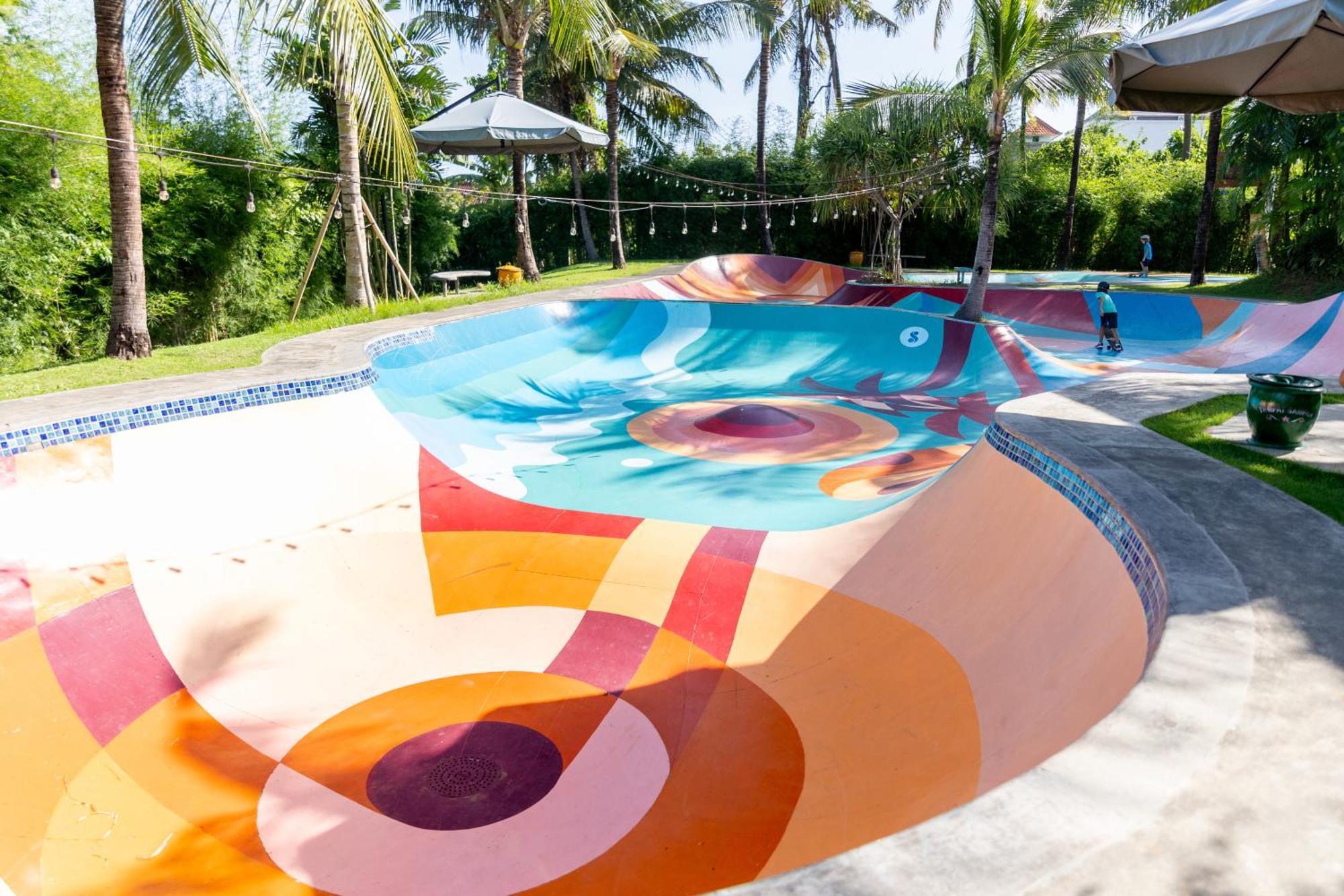 Hotel Komune And Beach Club Bali Keramas Exterior foto