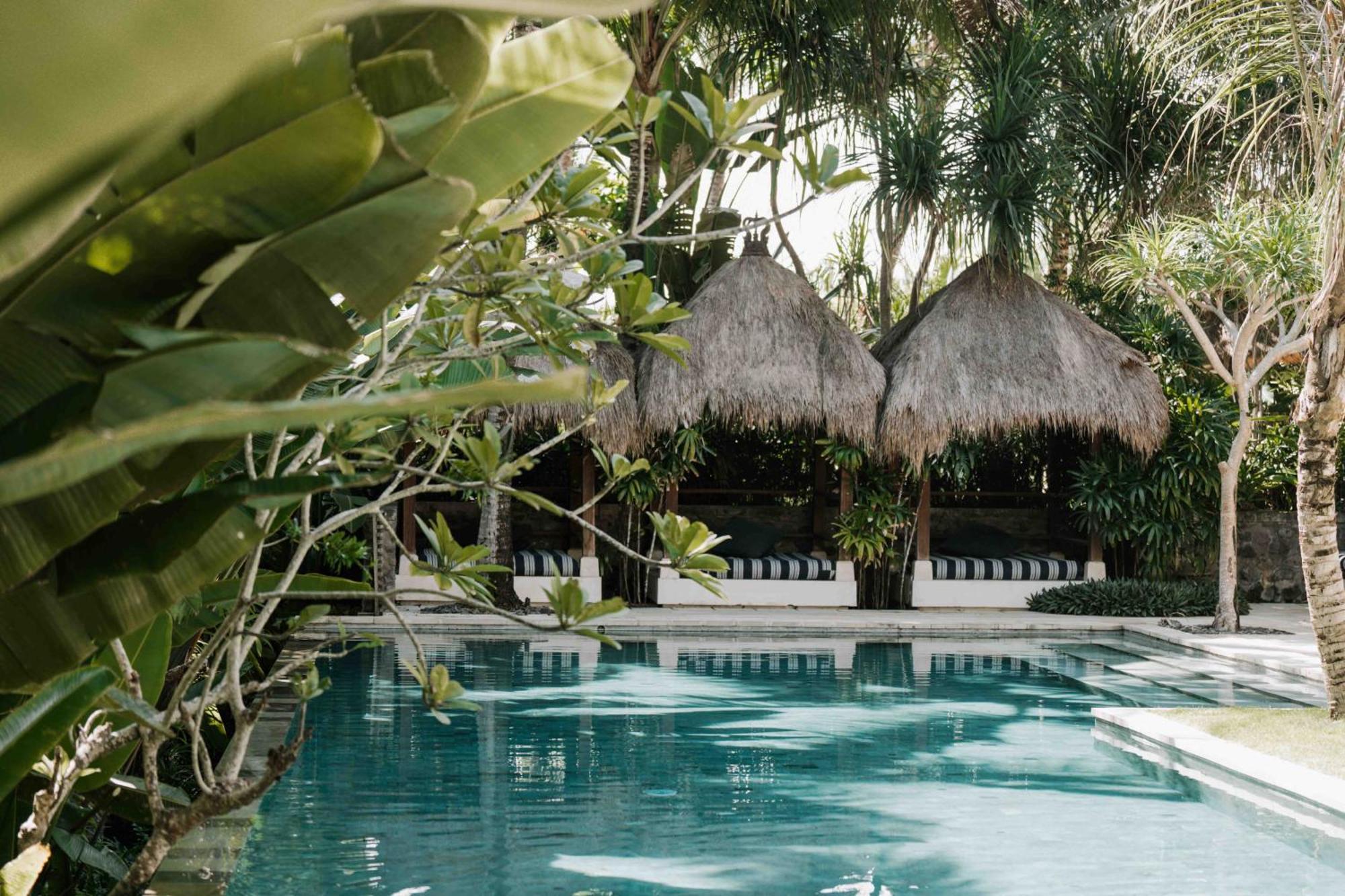 Hotel Komune And Beach Club Bali Keramas Exterior foto