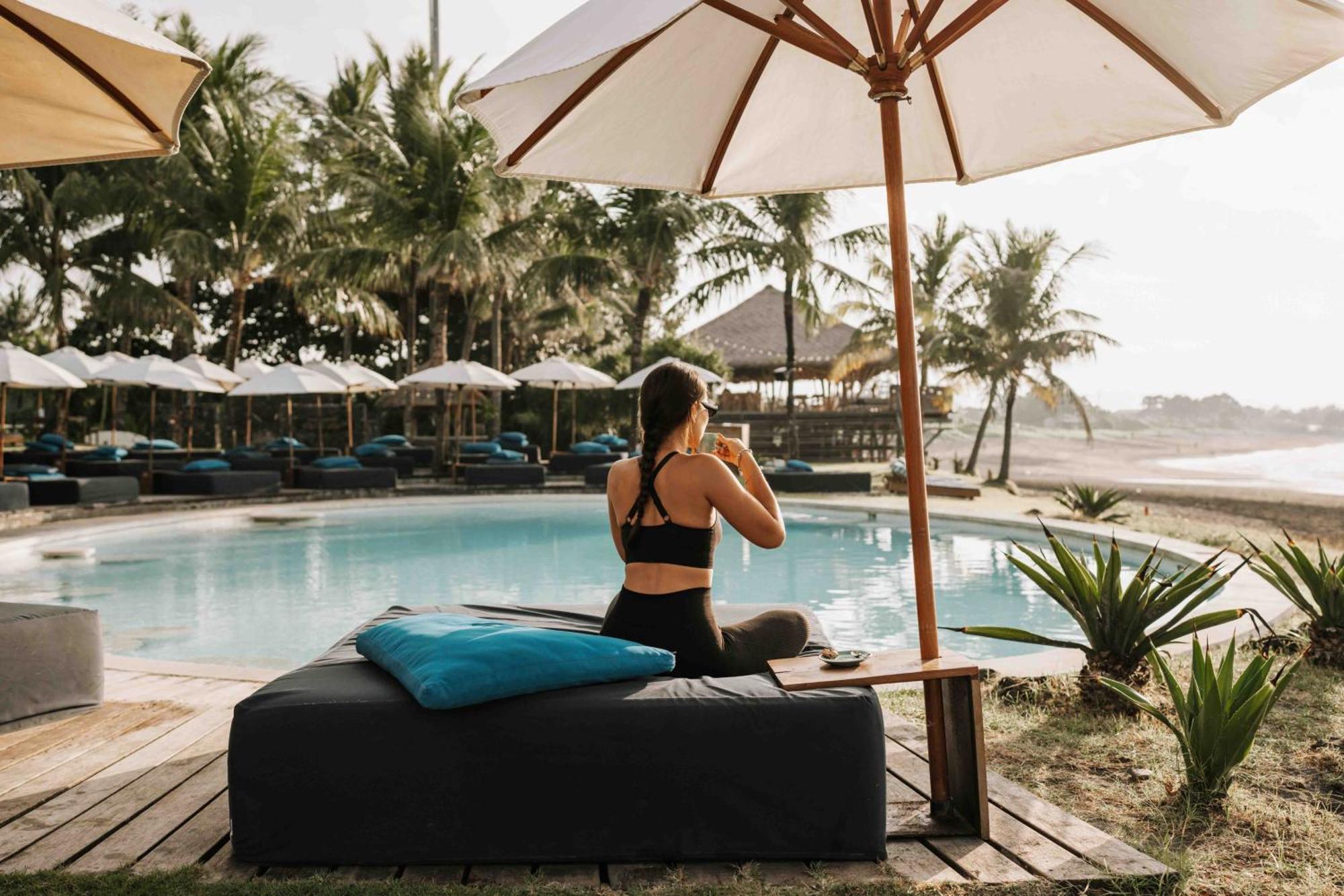 Hotel Komune And Beach Club Bali Keramas Exterior foto