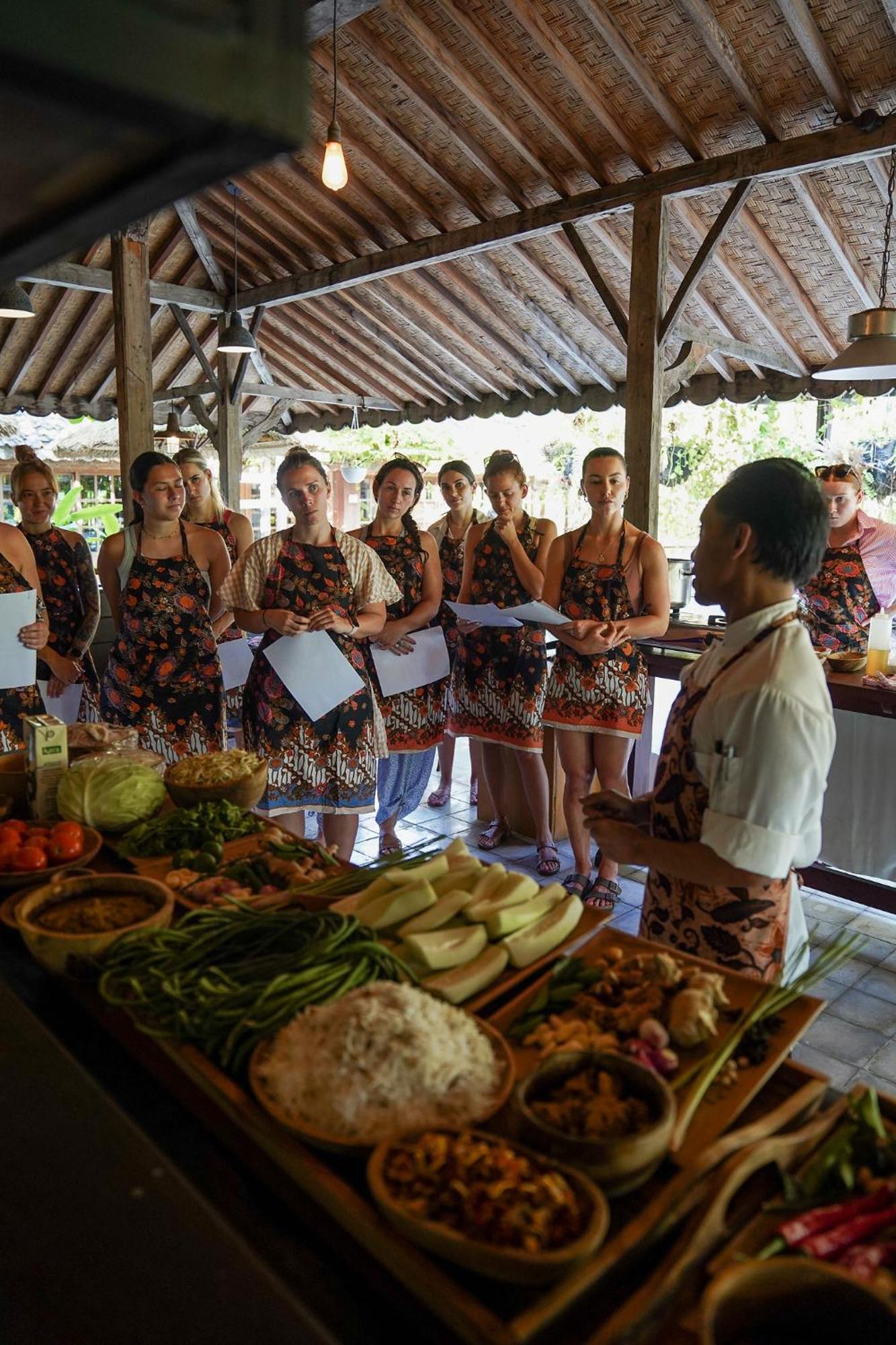 Hotel Komune And Beach Club Bali Keramas Exterior foto
